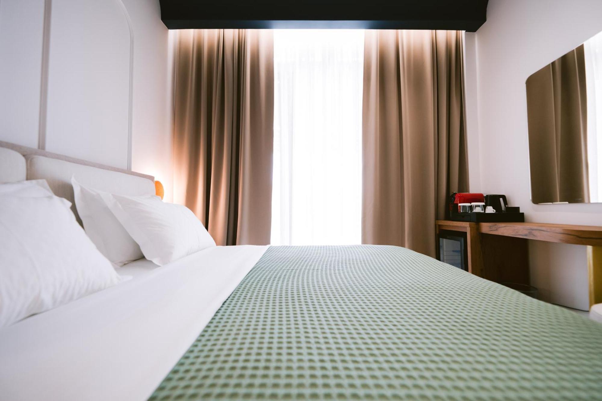 Noemie Hotel هيماري المظهر الخارجي الصورة