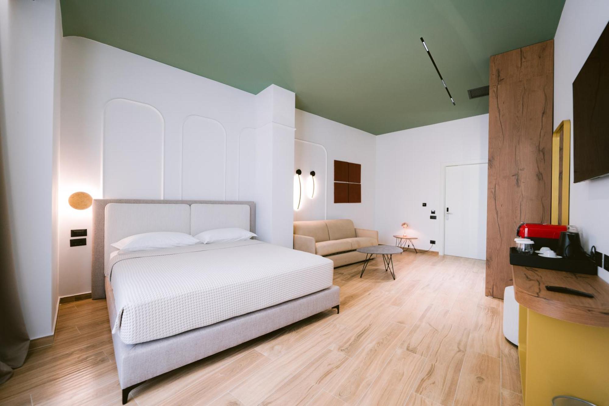 Noemie Hotel هيماري المظهر الخارجي الصورة