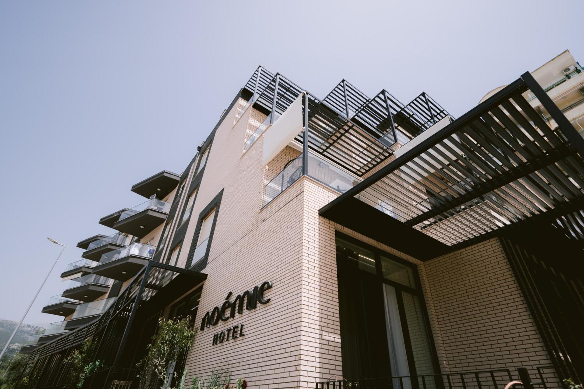 Noemie Hotel هيماري المظهر الخارجي الصورة